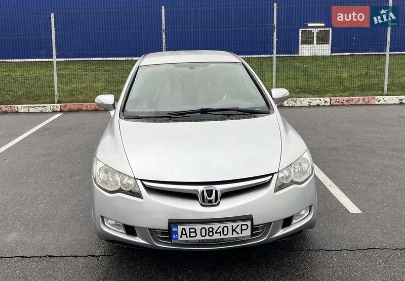 Седан Honda Civic 2008 в Виннице
