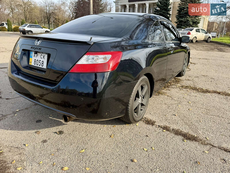 Купе Honda Civic 2007 в Днепре