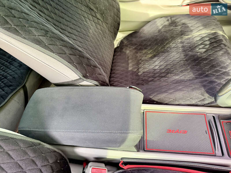 Купе Honda Civic 2007 в Днепре