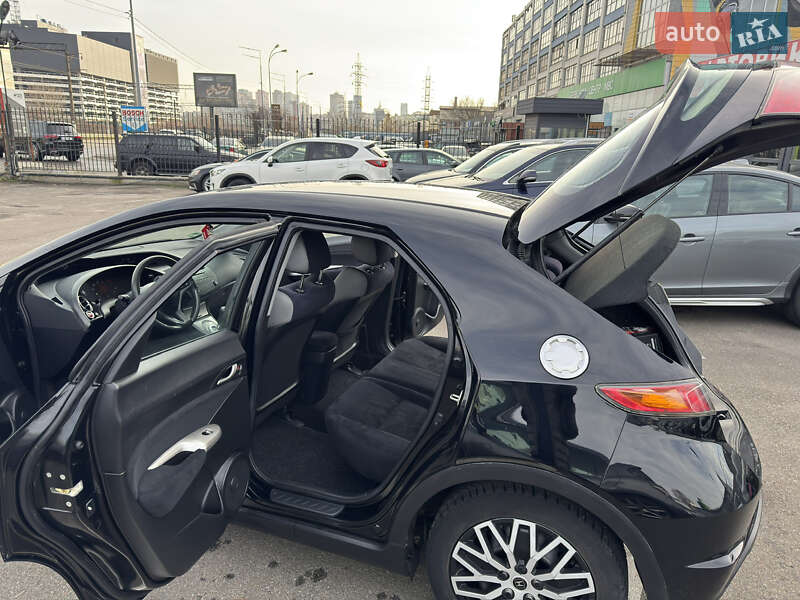 Хетчбек Honda Civic 2008 в Києві