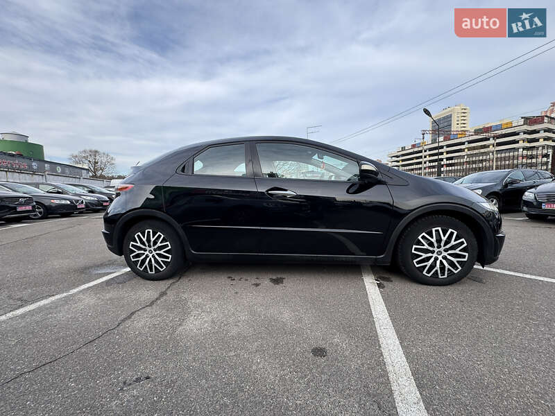 Хетчбек Honda Civic 2008 в Києві