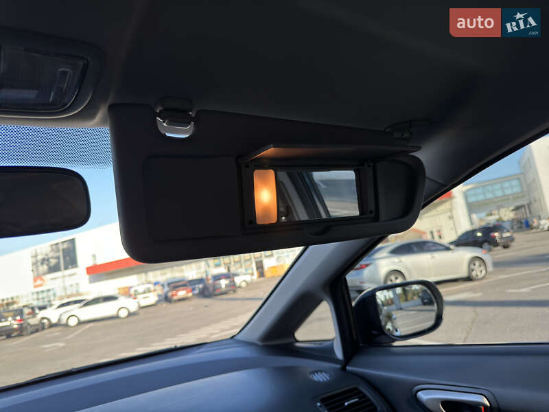 Седан Honda Civic 2010 в Днепре