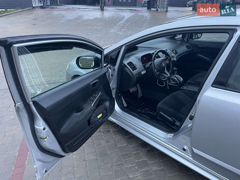 Седан Honda Civic 2011 в Звенигородке