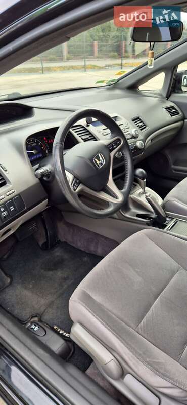 Седан Honda Civic 2009 в Калуші