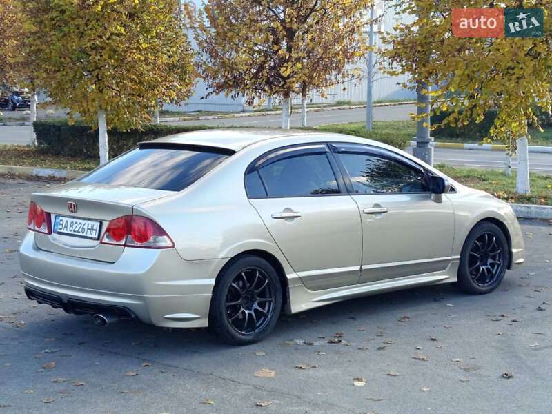 Седан Honda Civic 2006 в Буче