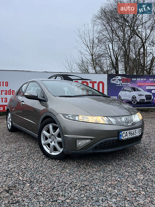 Хетчбек Honda Civic 2008 в Черкасах