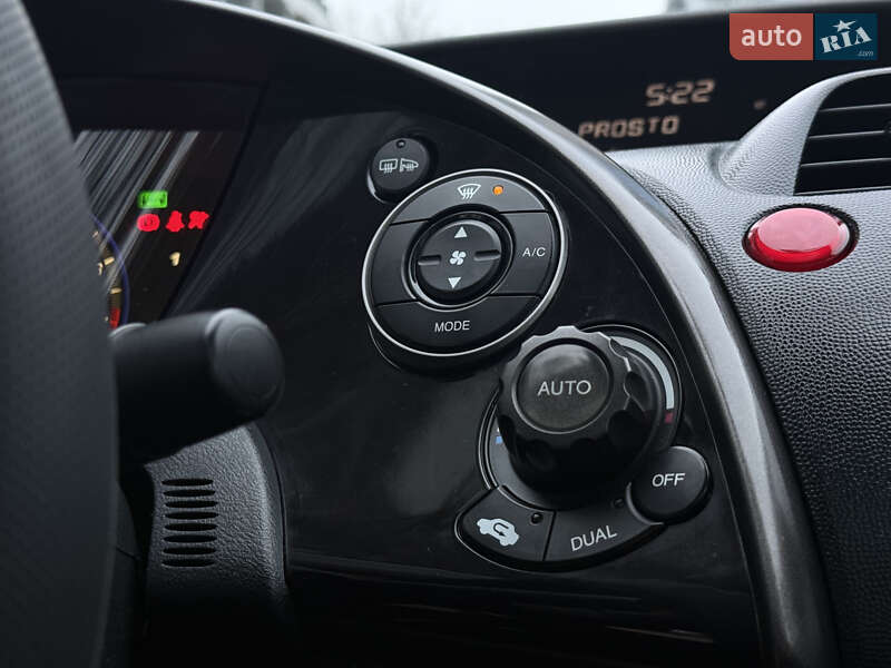 Хетчбек Honda Civic 2008 в Одесі фото 25 Хетчбек Honda Civic 2008 в Одесі