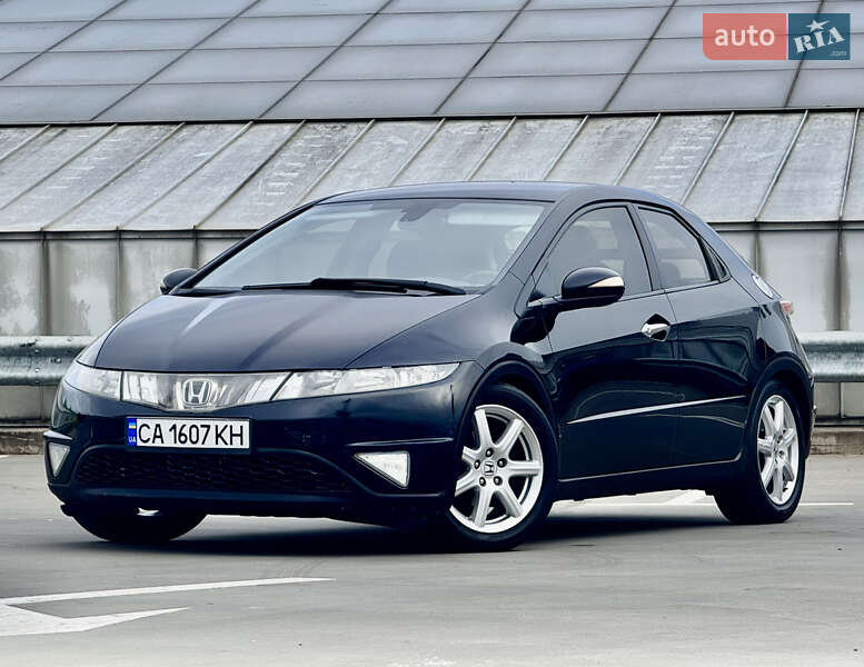 Хэтчбек Honda Civic 2008 в Киеве фото Хэтчбек Honda Civic 2008 в Киеве
