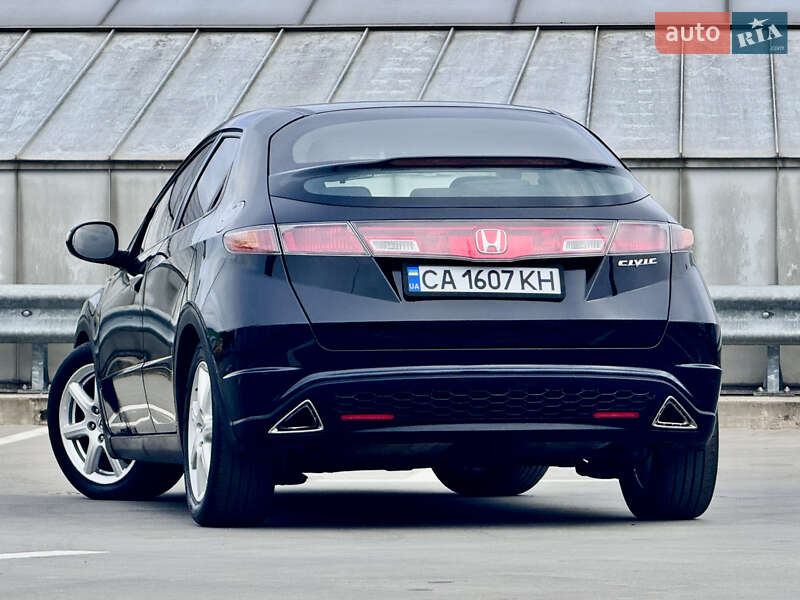 Хэтчбек Honda Civic 2008 в Киеве фото 10 Хэтчбек Honda Civic 2008 в Киеве
