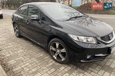 Седан Honda Civic 2014 в Днепре