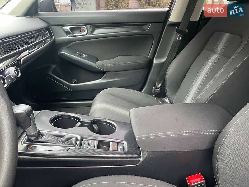 Хэтчбек Honda Civic 2022 в Киеве