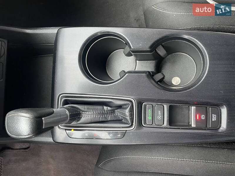 Хэтчбек Honda Civic 2022 в Киеве