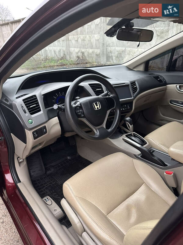 Седан Honda Civic 2012 в Чернігові