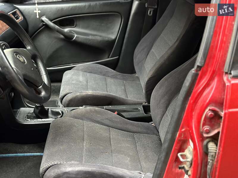 Седан Honda Civic 1995 в Івано-Франківську