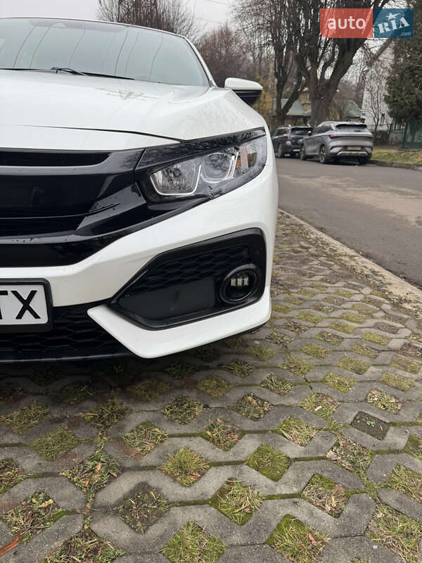 Хэтчбек Honda Civic 2019 в Львове