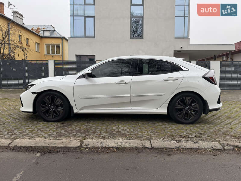 Хэтчбек Honda Civic 2019 в Львове