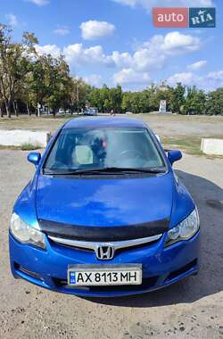 Седан Honda Civic 2006 в Чугуеве