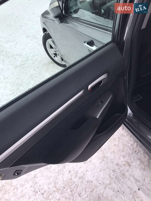 Седан Honda Civic 2009 в Києві