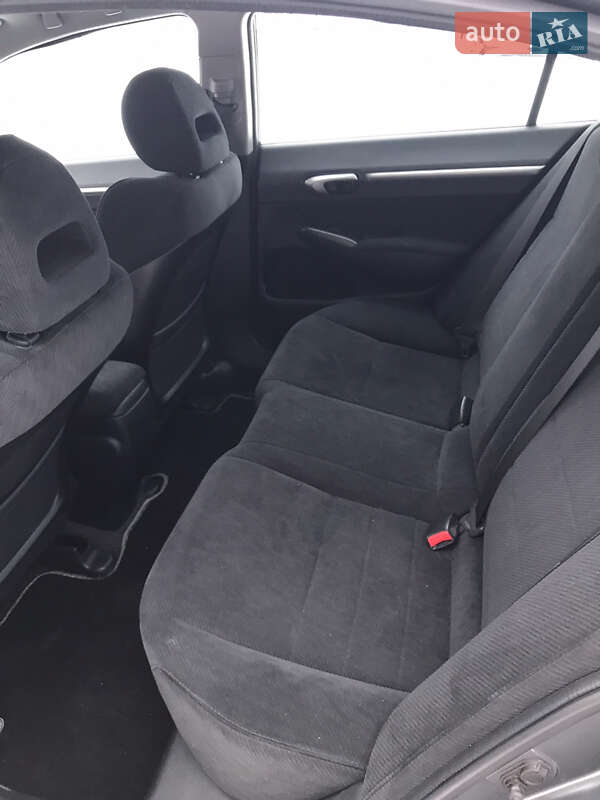 Седан Honda Civic 2009 в Києві
