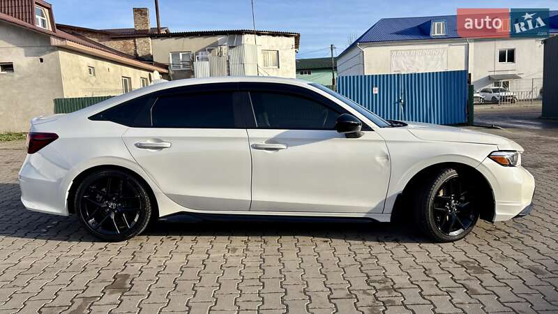 Седан Honda Civic 2024 в Сокалі