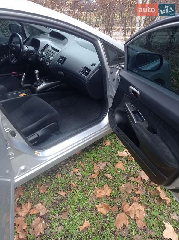 Седан Honda Civic 2008 в Запорожье