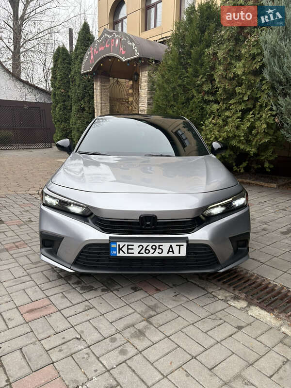 Седан Honda Civic 2021 в Дніпрі фото Седан Honda Civic 2021 в Дніпрі