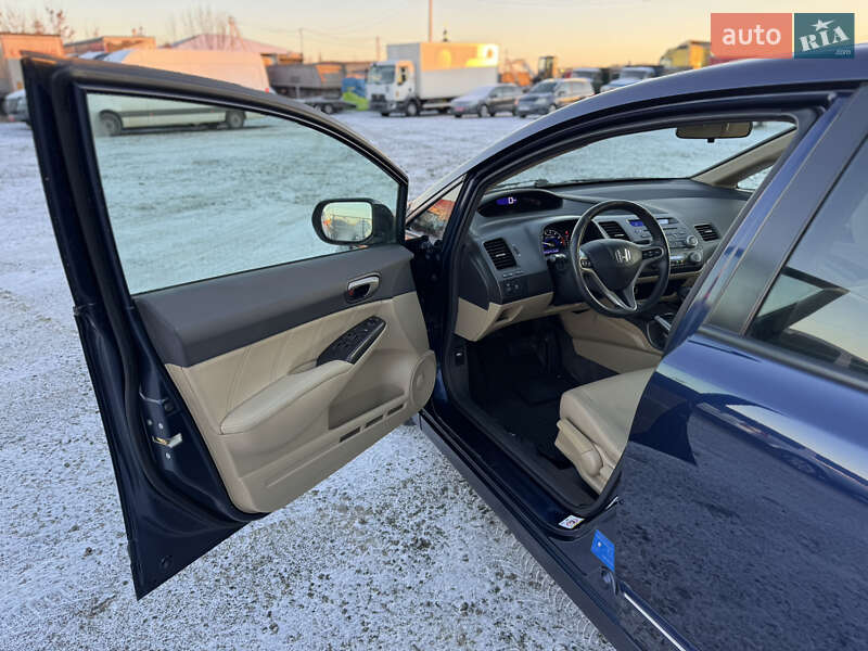 Седан Honda Civic 2008 в Луцьку