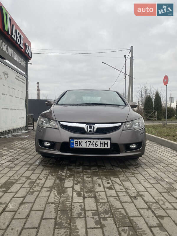 Седан Honda Civic 2009 в Здолбуніві