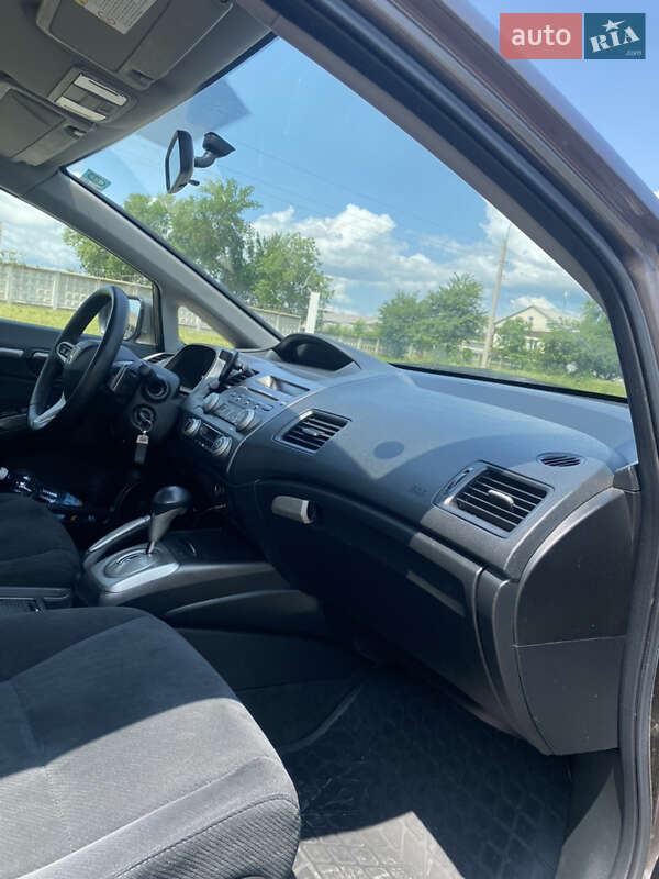 Седан Honda Civic 2009 в Здолбуніві