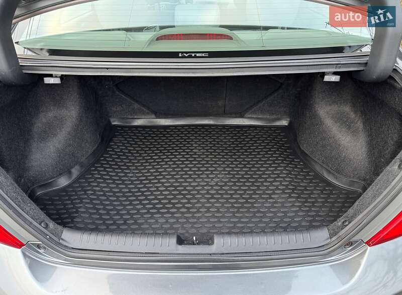 Седан Honda Civic 2012 в Киеве фото 38 Седан Honda Civic 2012 в Киеве