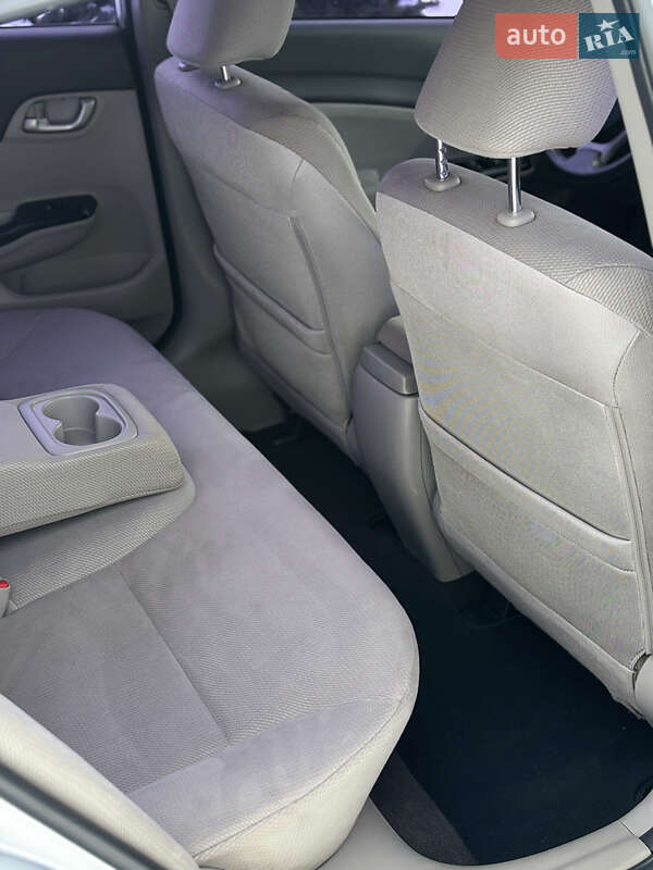 Седан Honda Civic 2012 в Виннице фото 16 Седан Honda Civic 2012 в Виннице