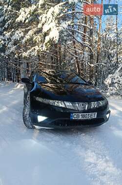 Хэтчбек Honda Civic 2008 в Корюковке