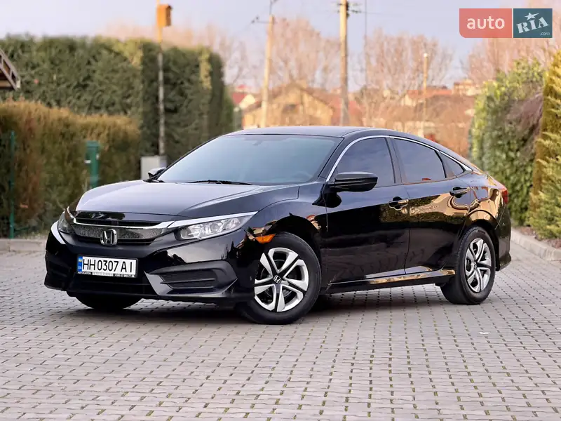Honda Civic 2018 VIN 19XFC2F55JE036226 фото оголошення 6 з 111