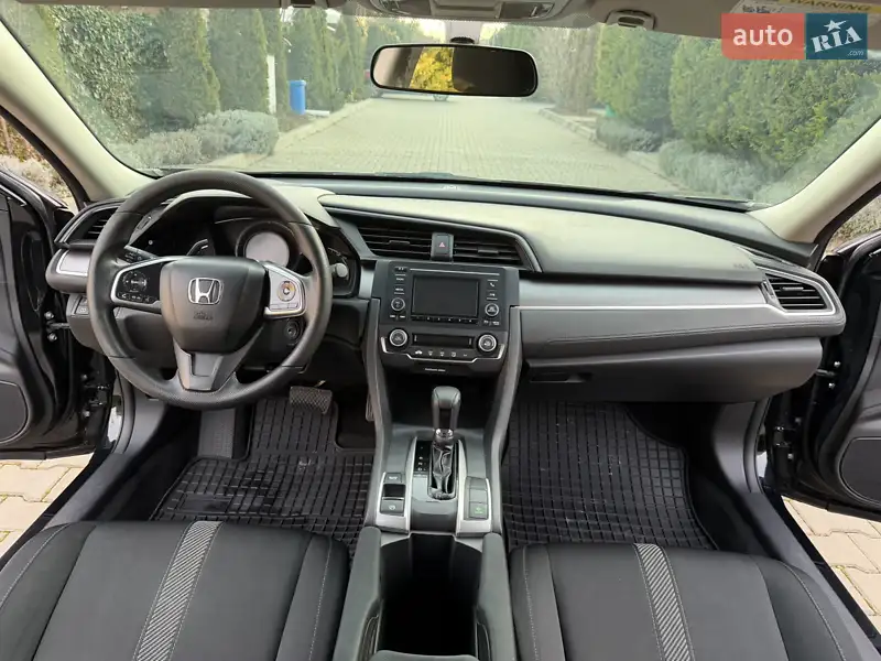Honda Civic 2018 VIN 19XFC2F55JE036226 фото оголошення 5 з 111