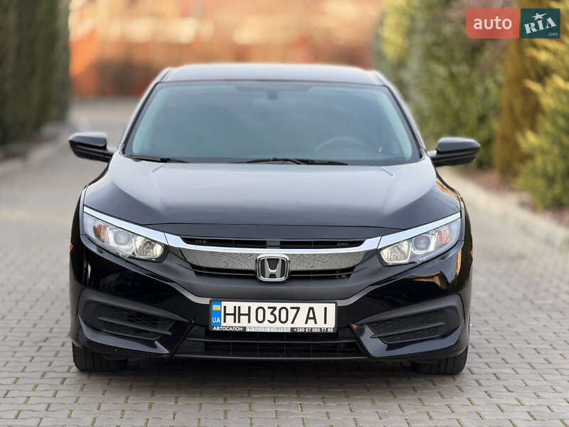Седан Honda Civic 2018 в Одессе