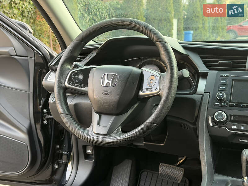 Седан Honda Civic 2018 в Одессе