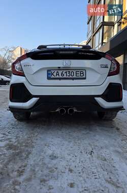 Хэтчбек Honda Civic 2016 в Киеве
