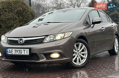 Седан Honda Civic 2012 в Днепре