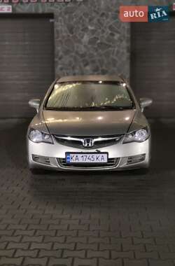 Седан Honda Civic 2007 в Киеве