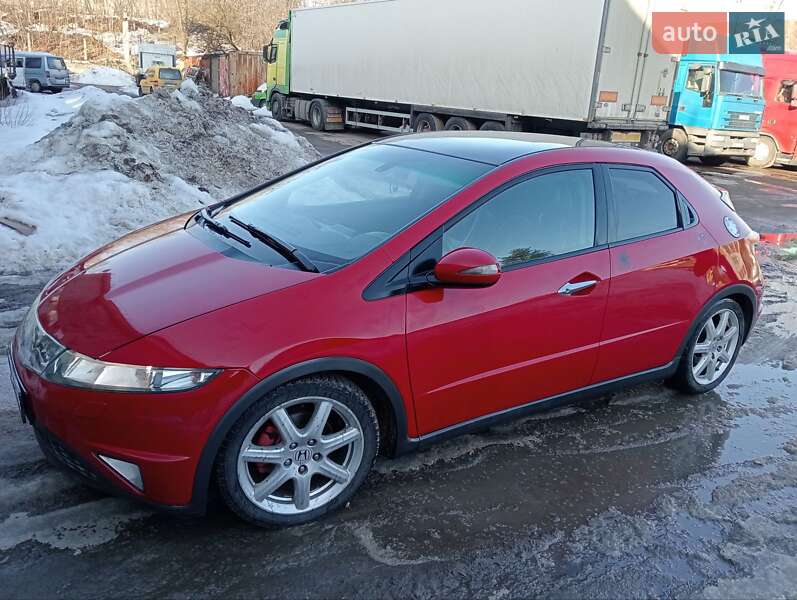 Хэтчбек Honda Civic 2008 в Житомире
