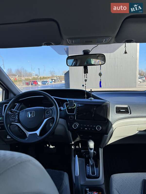 Седан Honda Civic 2014 в Дрогобыче