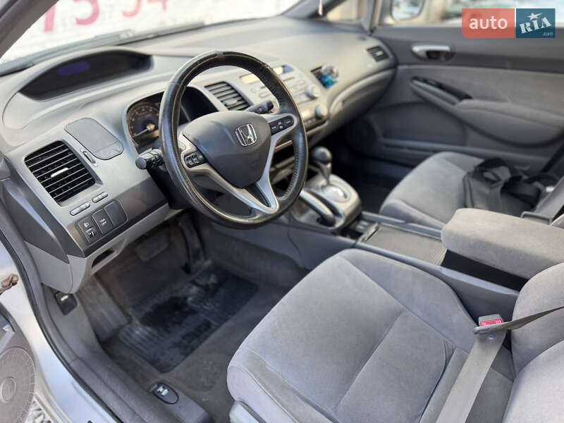 Седан Honda Civic 2007 в Ровно