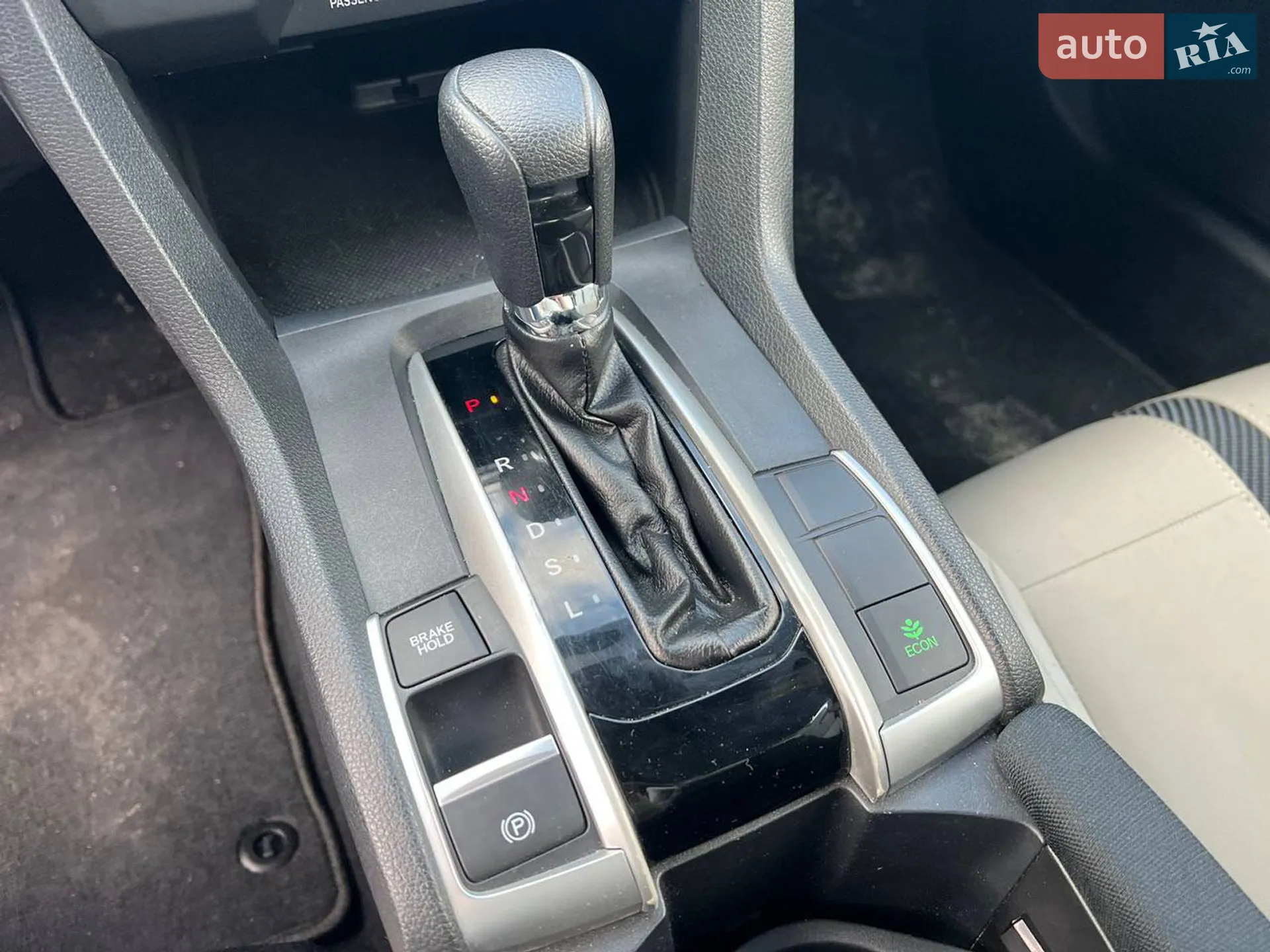 2016 Honda Civic - мініатюра 29