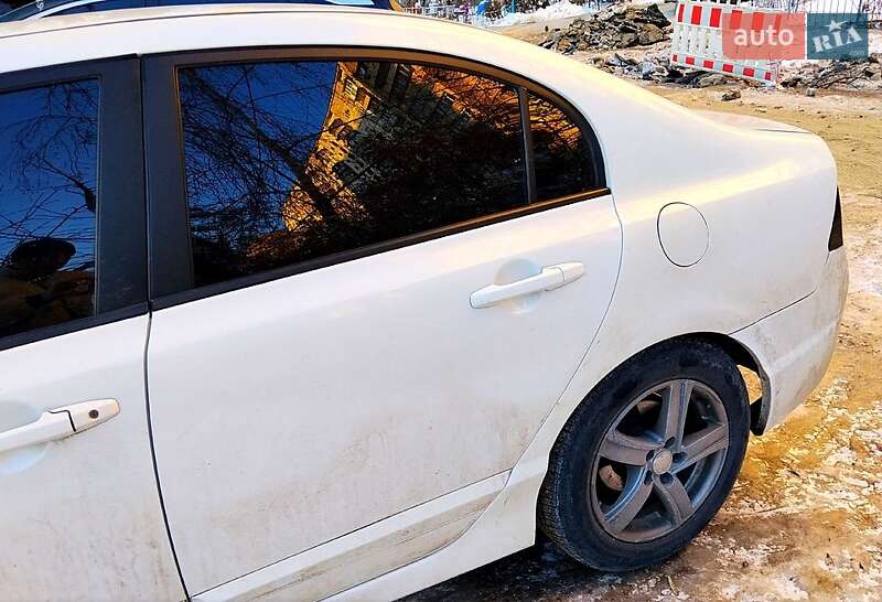 Седан Honda Civic 2008 в Киеве