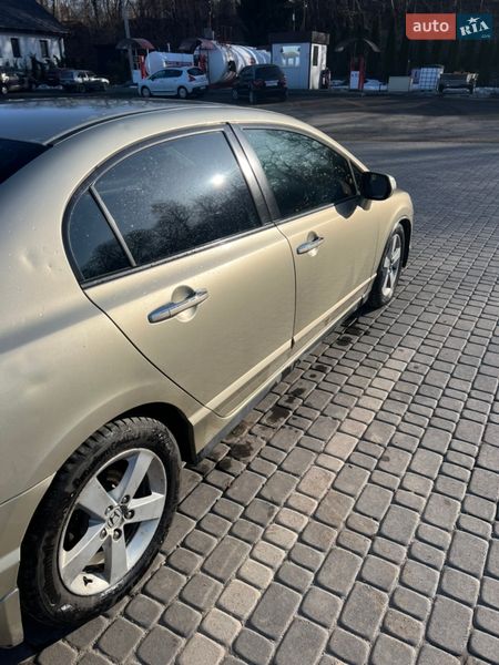 Седан Honda Civic 2008 в Бобрке