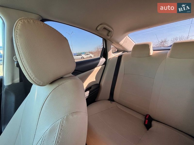 Седан Honda Civic 2016 в Киеве фото 16 Седан Honda Civic 2016 в Киеве