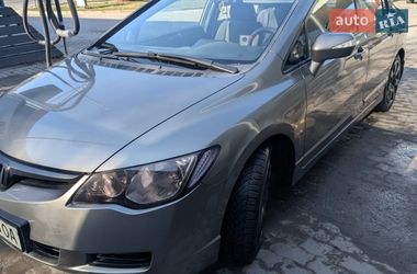 Седан Honda Civic 2006 в Львові