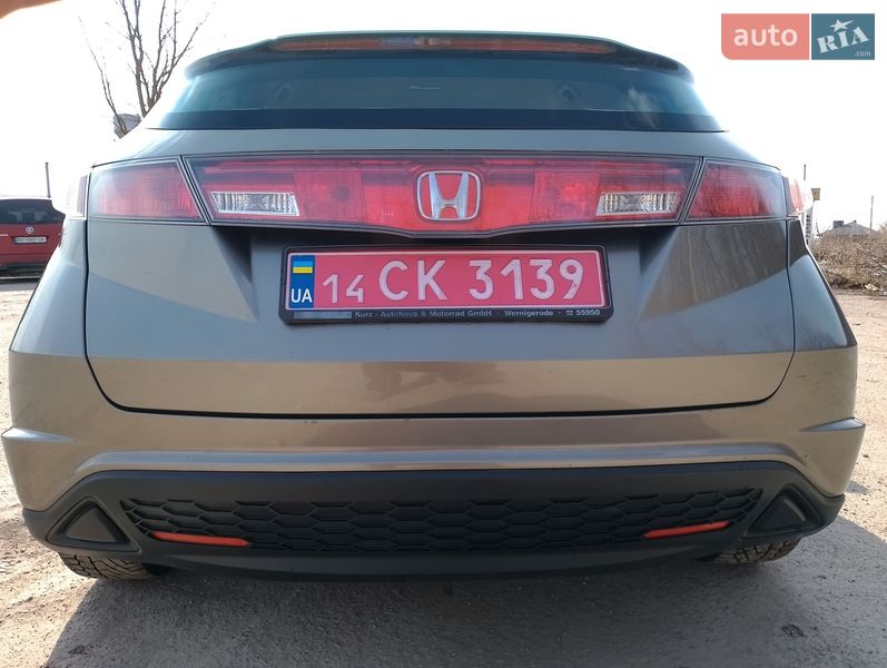 Хэтчбек Honda Civic 2007 в Тернополе