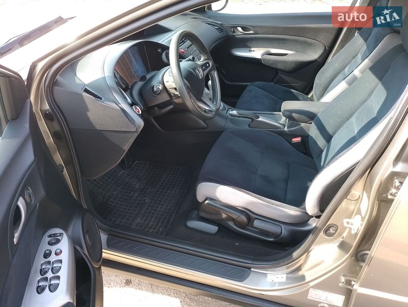 Хэтчбек Honda Civic 2007 в Тернополе