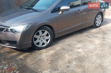 Седан Honda Civic 2011 в Чернигове